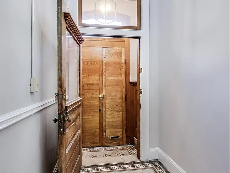 2312 Eutaw Pl #A — Photo 6