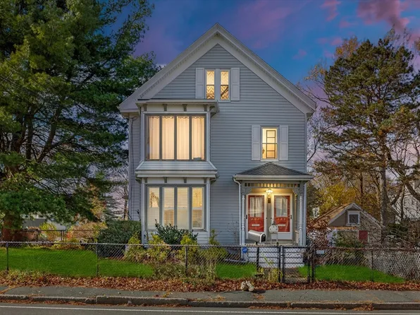 397 Ash St, Brockton, MA 02301