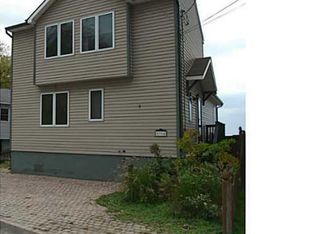 8964 Beach Rd, Cicero, NY 13039