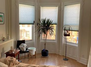 142 Kent St APT 2, Brooklyn, NY 11222