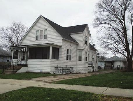 1st image of 588 Forsythe Ave