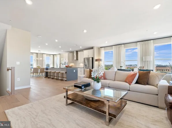 20270 Newfoundland Sq, Ashburn, VA 20147