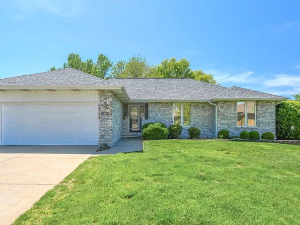 1314 E Marquette Court, Springfield, MO 65804