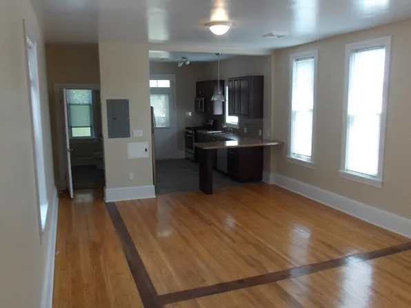 217 N Hanover St APT 3, Carlisle, PA 17013
