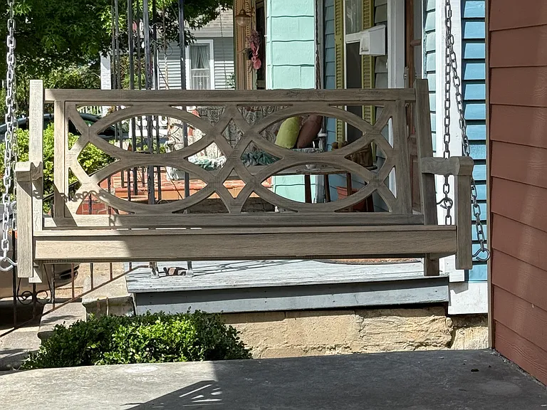906 Blythe St — Photo 12