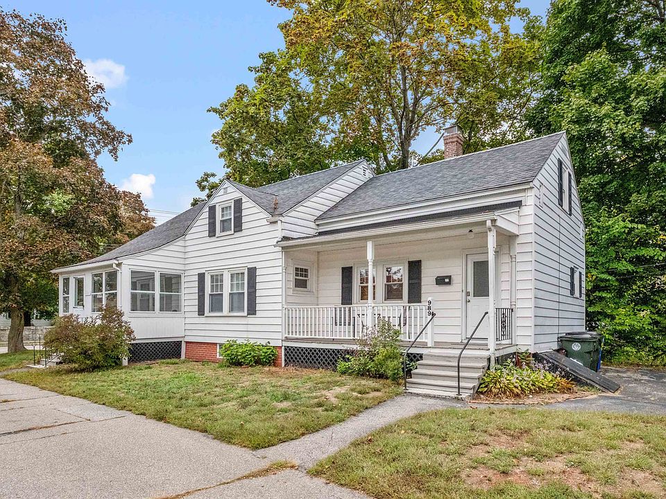 1st image of 989 Union St