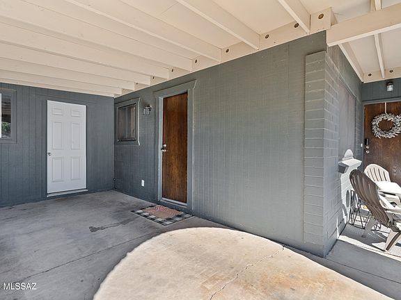 5th image of 326 W Calle Ramona