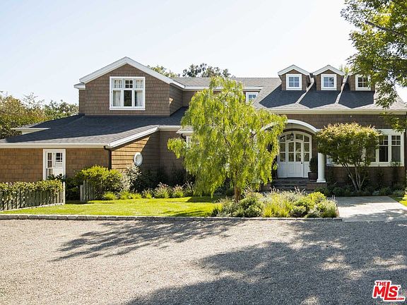 4th image of 6763 Zumirez Dr