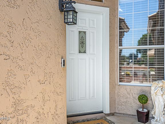 4th image of 20443 N 97TH Avenue