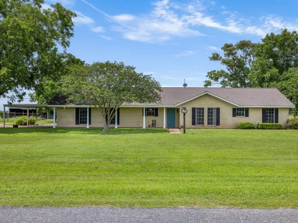 17132 County Road 268, East Bernard, TX 77435