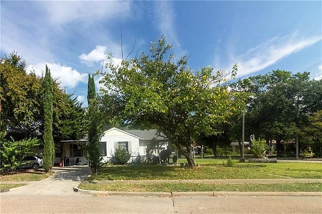 1st image of 11608 Desdemona Dr