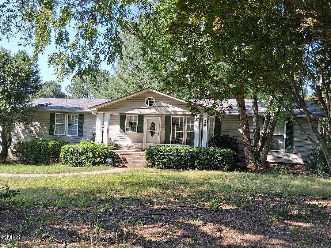 3 bed, 2.0 bath, $3,000 — Photo 1