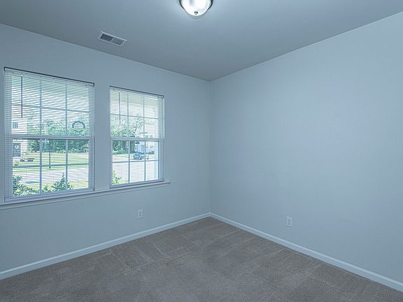 4th image of 5225 American Holly Ln