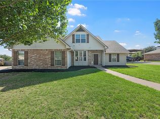 382 Rio Bonito Dr, Waco, TX 76706