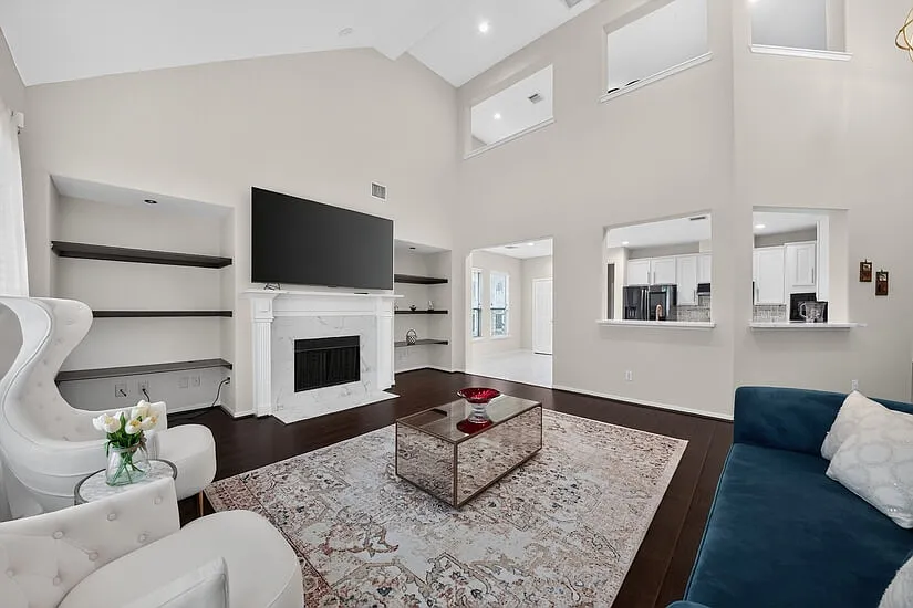 24507 Red Bluff Trl