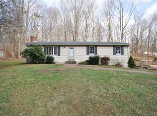 19 Saw Mill Rd, Newtown, CT 06470