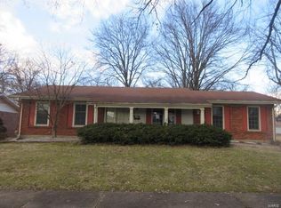1463 Blackhurst Dr, Saint Louis, MO 63137