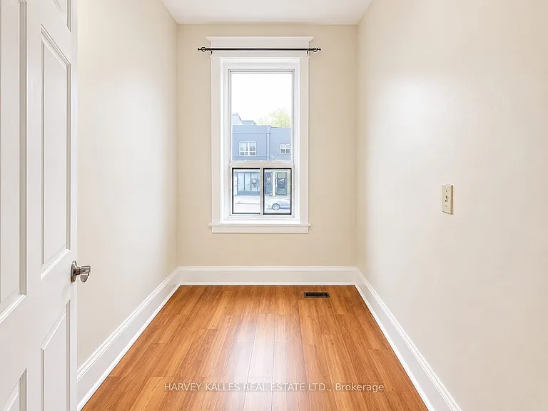 1355 Danforth Ave #2 — Photo 9