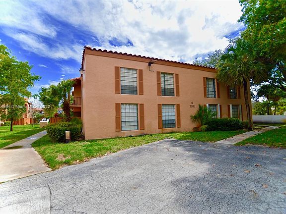 3rd image of 7101 Miami Lakes Dr APT Q19