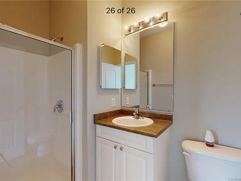 15250 Coventry Court Ln — Photo 22