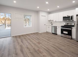 929 39th St, Brooklyn, NY 11219