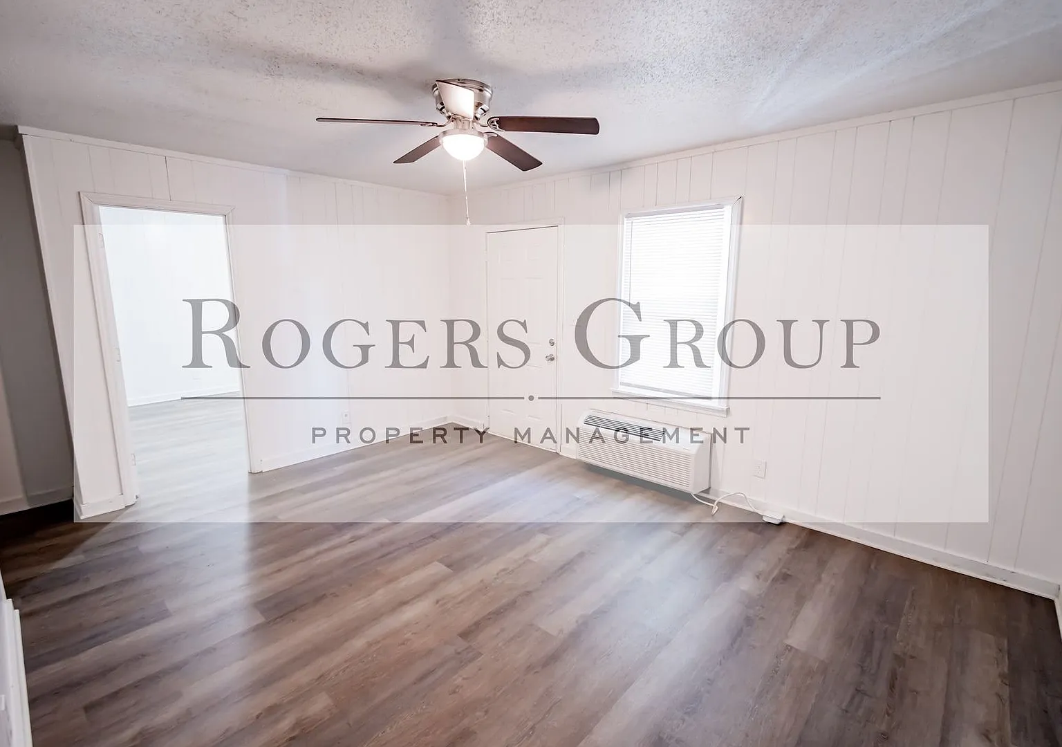 #450 - 923-925 Arch St Duplex — Photo 2