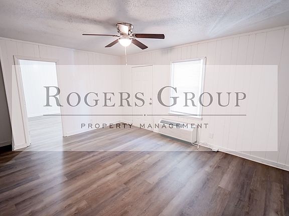 2nd image of 923 Arch St #925