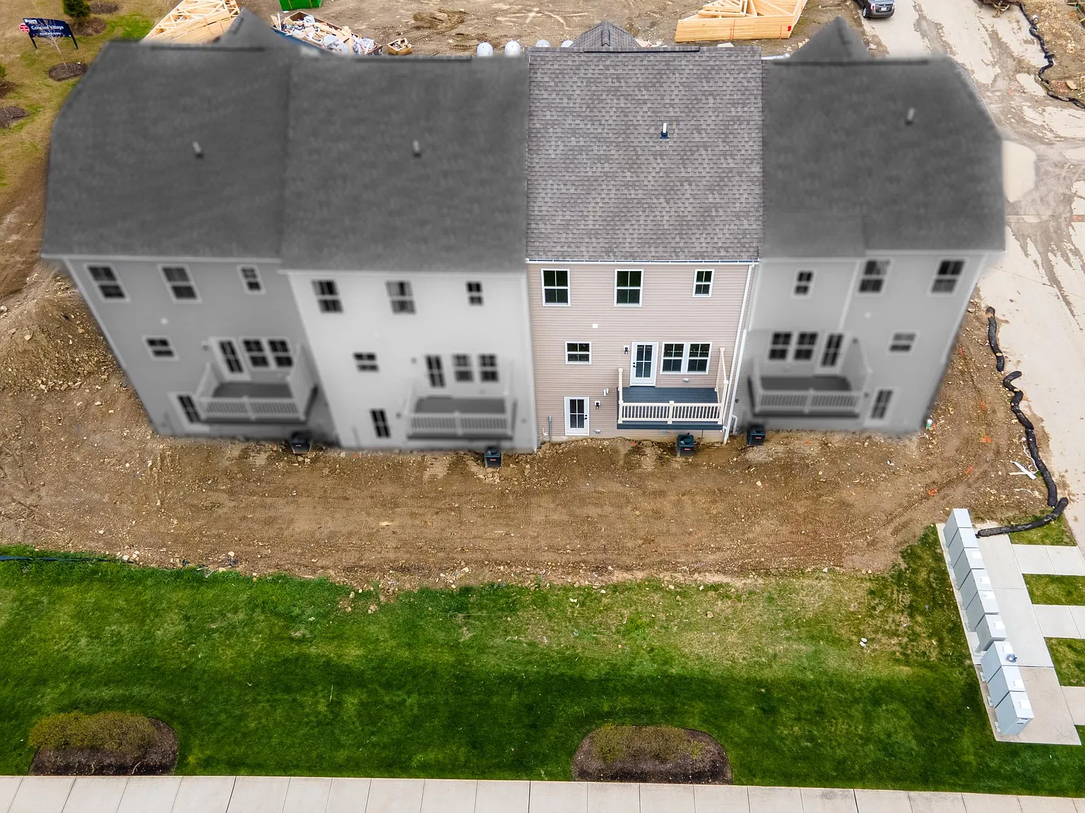 3 bed, 2.5 bath, 2132 sqft, $2,850 — Photo 4