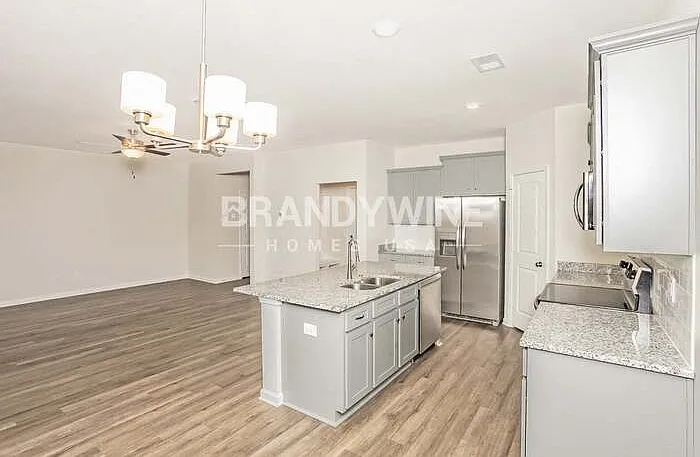 309 Redmoss Dr — Photo 8