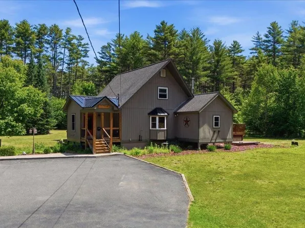 7 May Rd, Chestertown, NY 12817