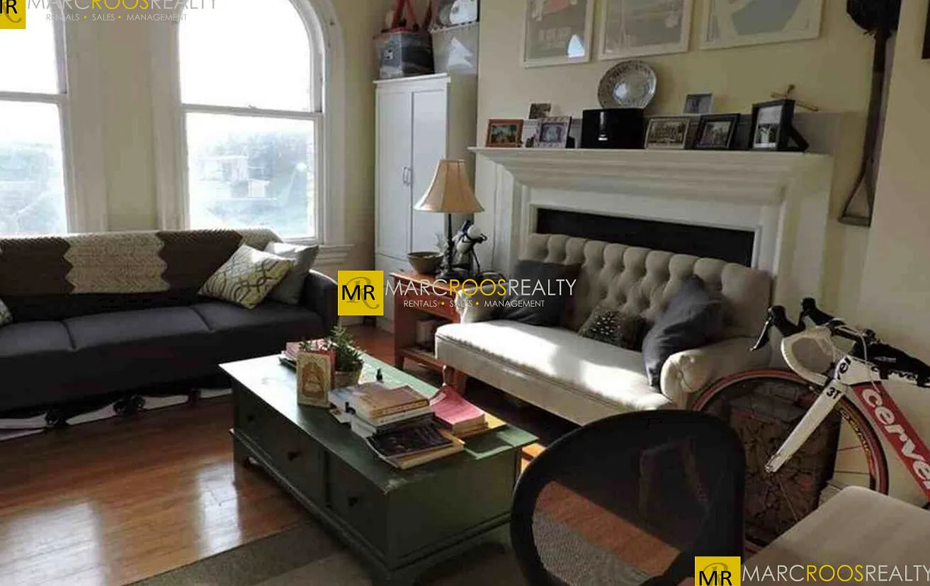 1 bed, 9999 sqft, $2,800 — Photo 1