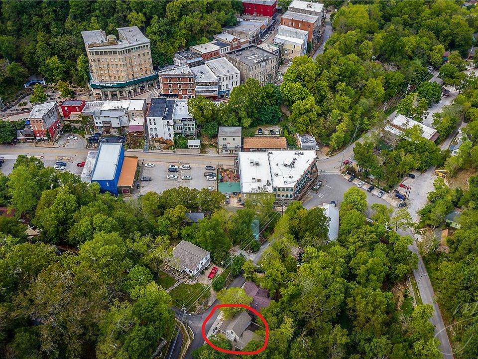 4 Douglas St Eureka Springs AR Zillow