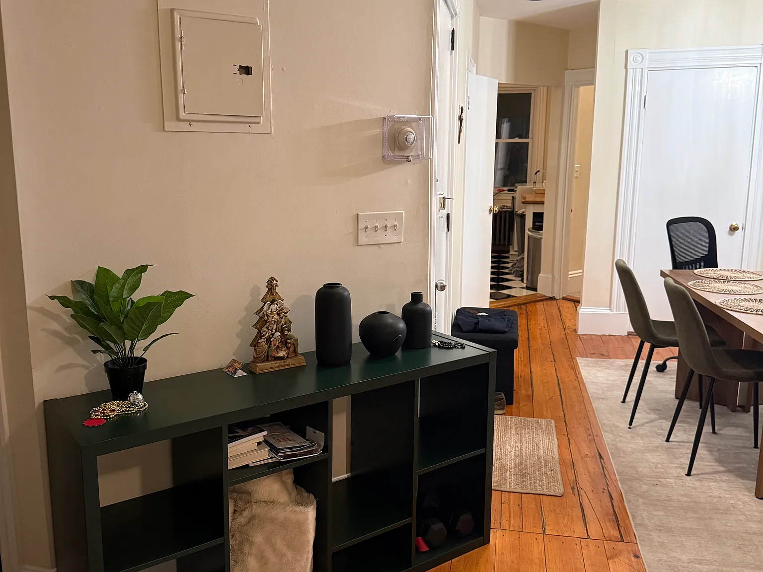1 bed, 855 sqft, $3,795 — Photo 3