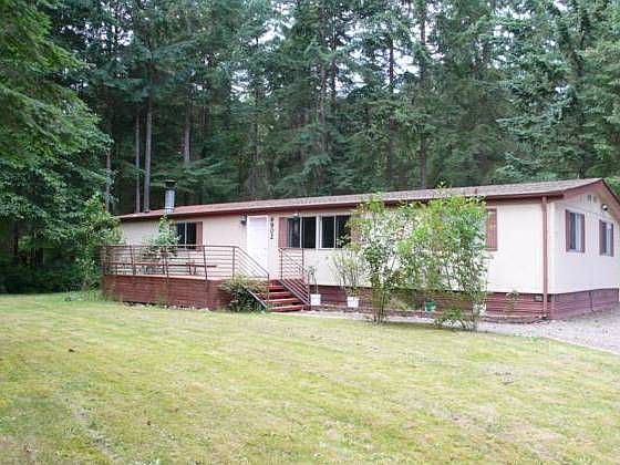 1st image of 6902 32nd Ct NE