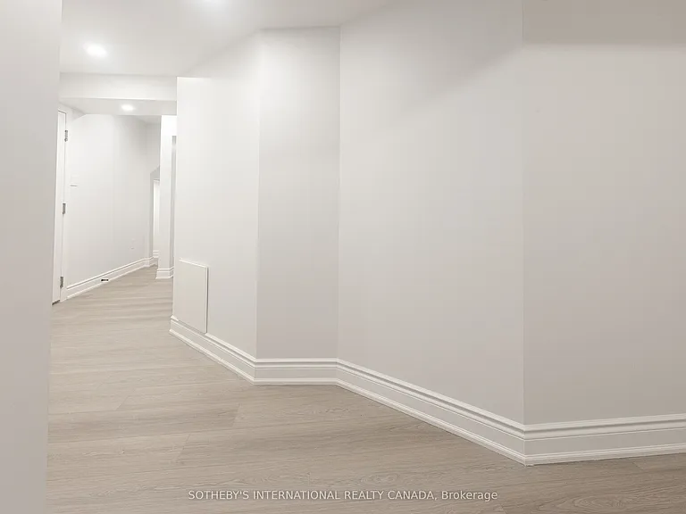 1182 Blueheron Blvd #BASEMENT — Photo 16