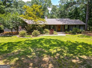 424 Hampton Rd, Hampton, GA 30228