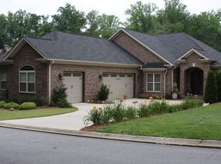 35 Thistle Brook Ct, Greenville, SC 29615