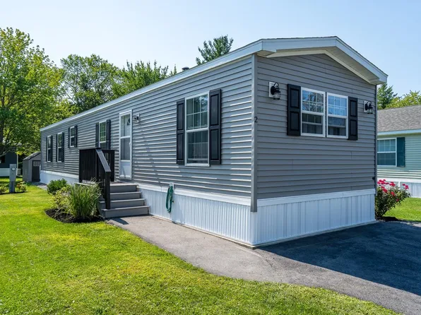 2 Beach Rose Lane, North Hampton, NH 03862