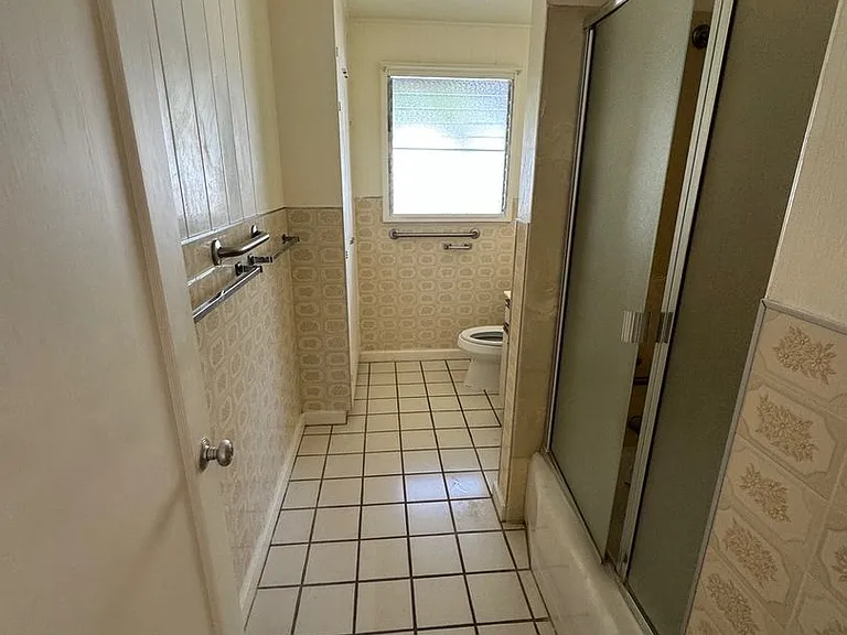55 Mango St — Photo 8