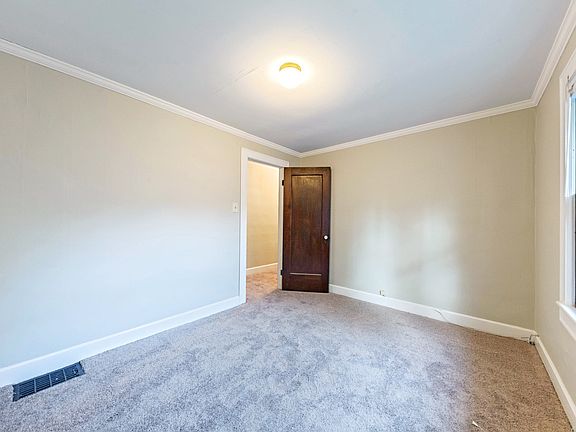 5th image of 883 Woodruff Place West Dr