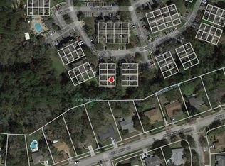686 Roaring 337 Dr, Altamonte Springs, FL 32714