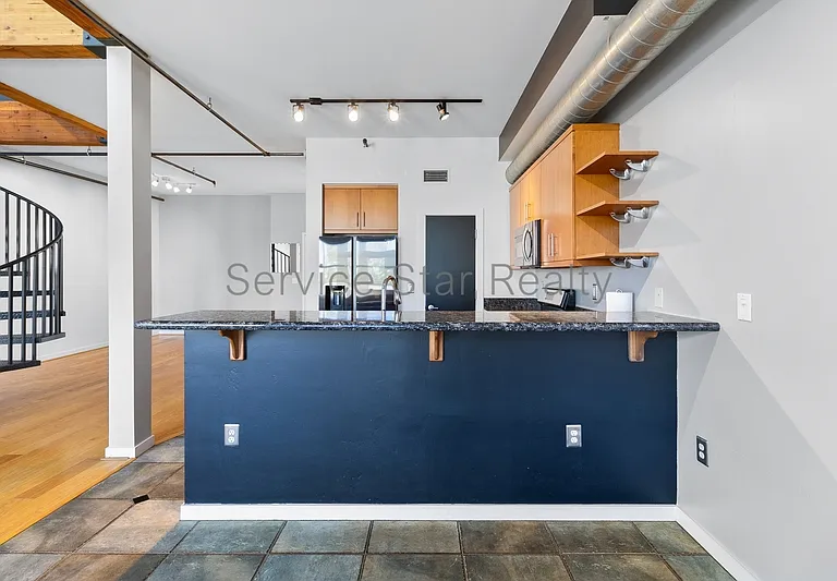 1326 N Central Ave #211 — Photo 6