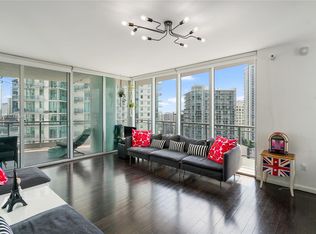 90 SW 3rd St APT 2711, Miami, FL 33130