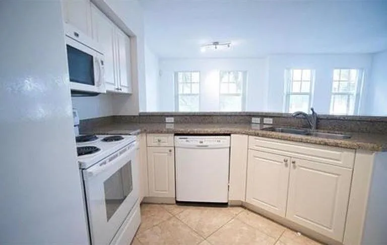 6540 W Sample Rd #6540 — Photo 3