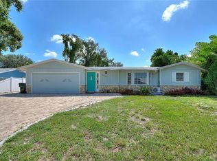 5529 Yorkshire Way, Sarasota, FL 34231