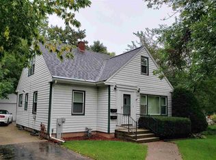 1640 Algoma Blvd, Oshkosh, WI 54901