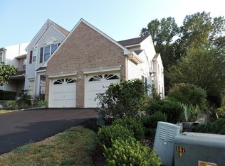 334 S Waterford Ln, Wilmington, DE