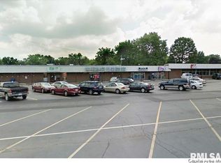 1828 Stevenson Dr, Springfield, IL 62703