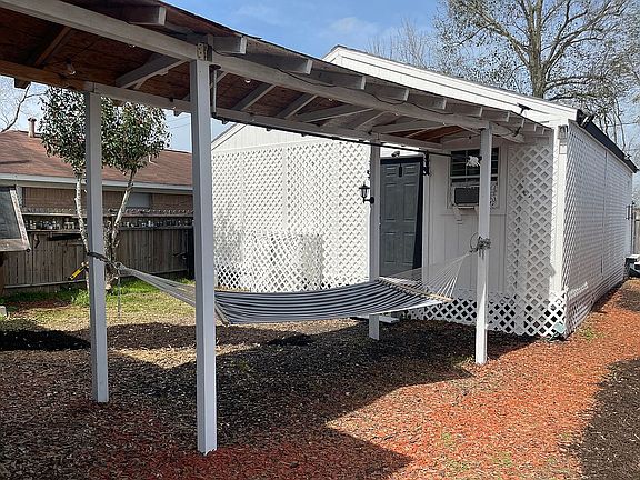 3rd image of 3707 1st St
