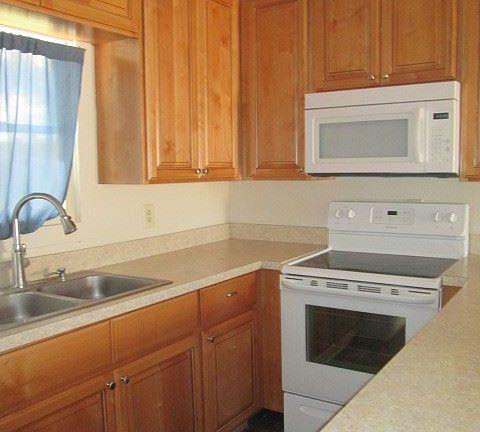 4th image of 405 N 10th St #B